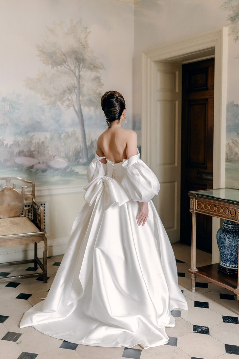 Hedsor House – Bride Dancing